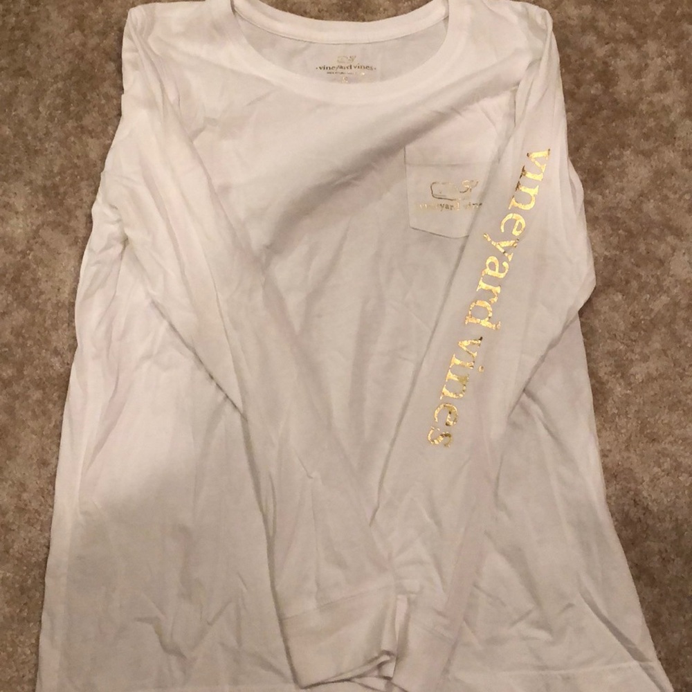 Vineyard Vines long sleeve shirt.